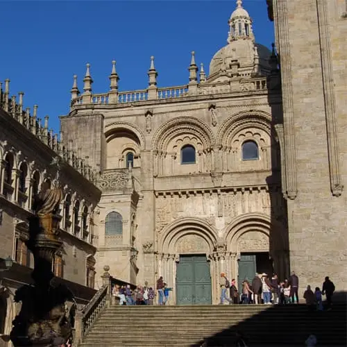 Praza de Praterías en la visita guiada a la catedral de Santiago de Compostela